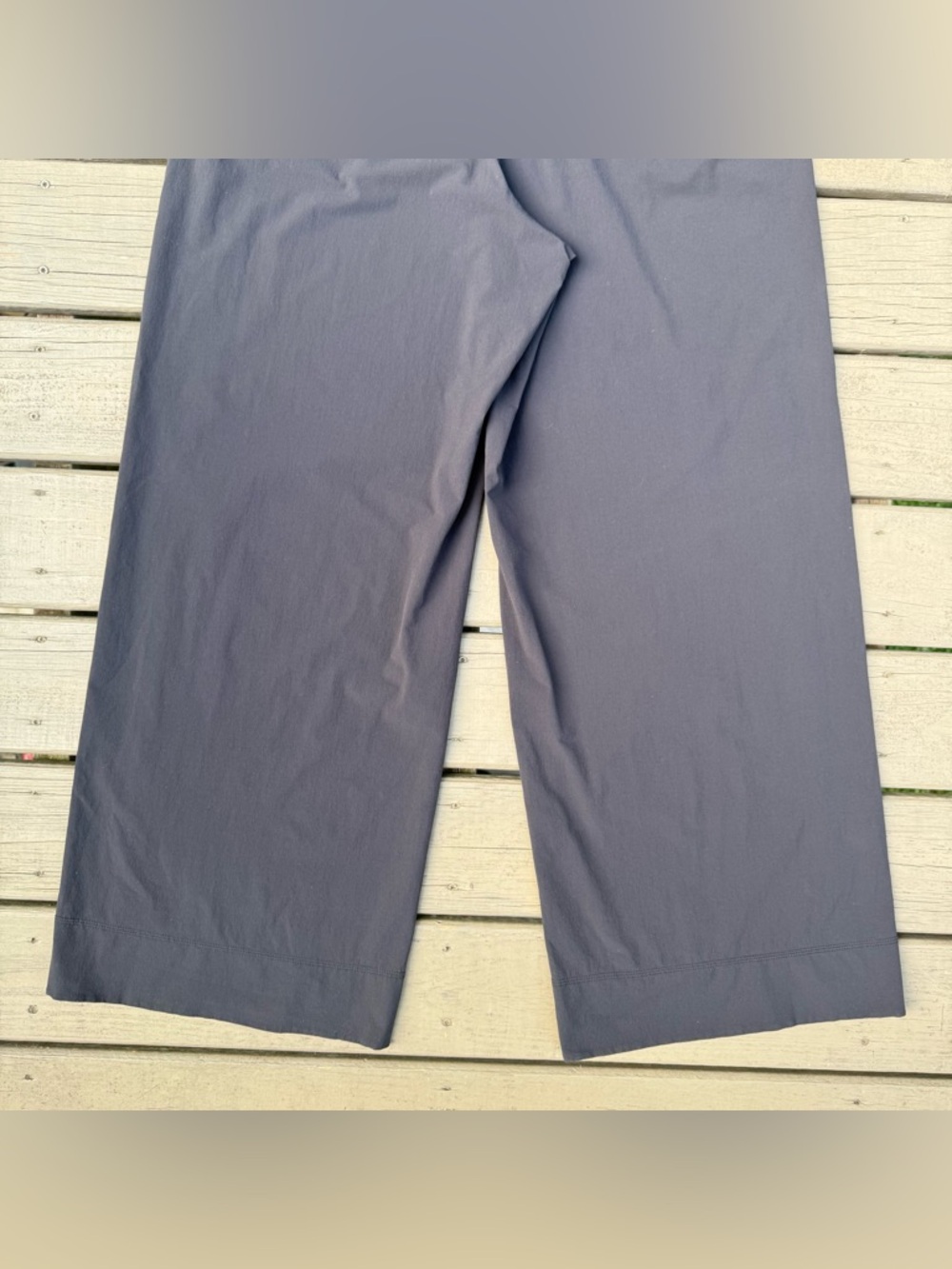 Lululemon Stretch Woven High-Rise Wide-Leg Pants in Black size XL - Picture 9 of 14